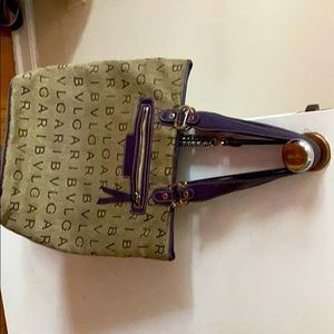 Shoulder strap purse
